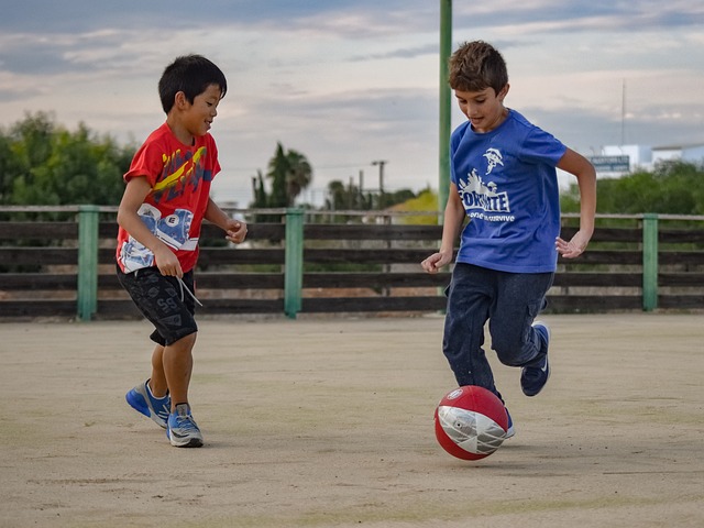 威少本赛季4次三双，次数仅次于约基奇和吉迪